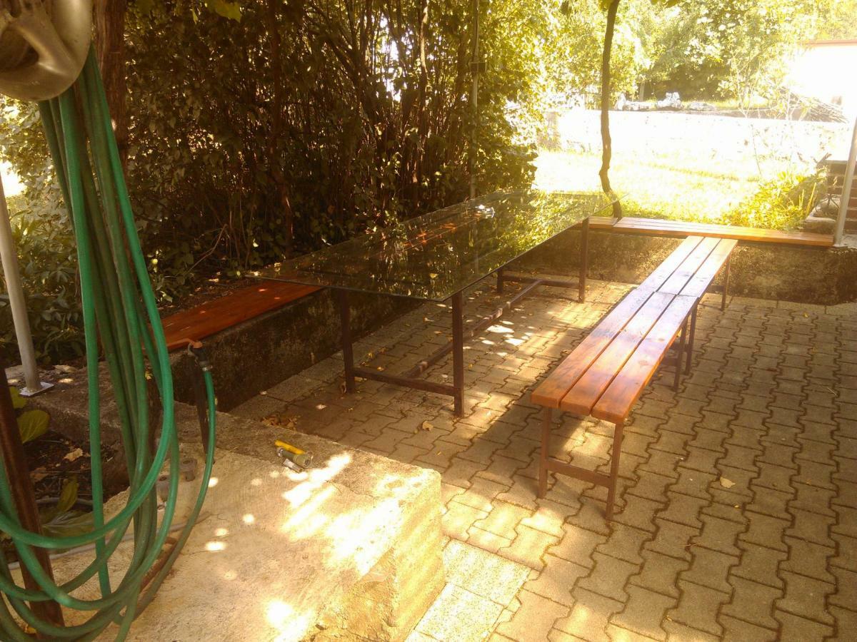 Viki Apartment Кастав Екстериор снимка