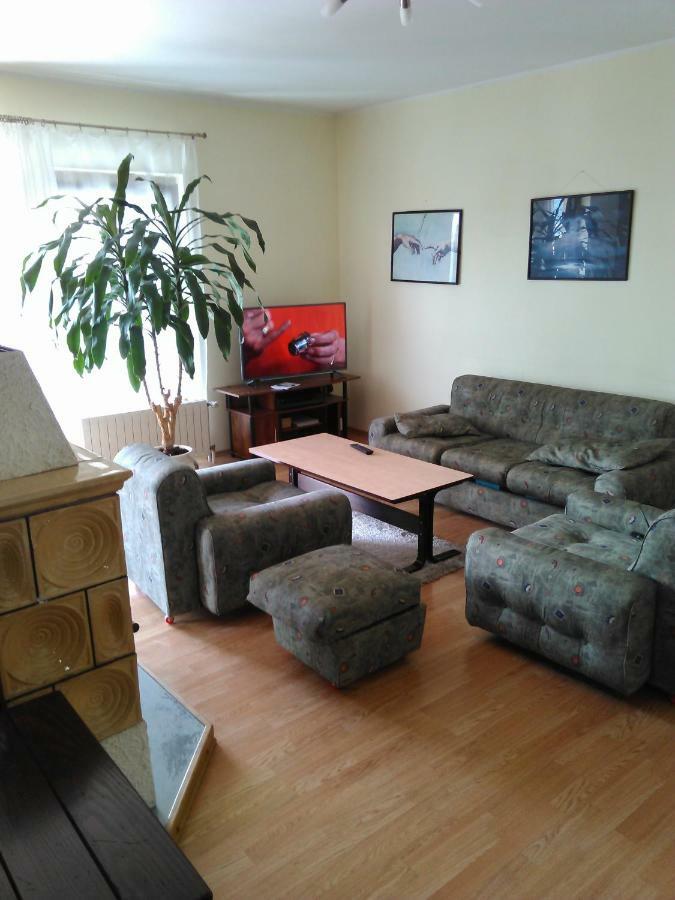Viki Apartment Кастав Екстериор снимка